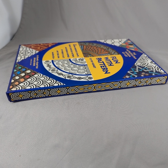 Fun with Patterns Book Fifi Weinert Metropolitan Museum of Art - Picture 5 of 16